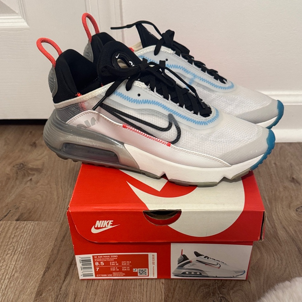Nike W Air Max 2090 CT7698 100 - Worn Once